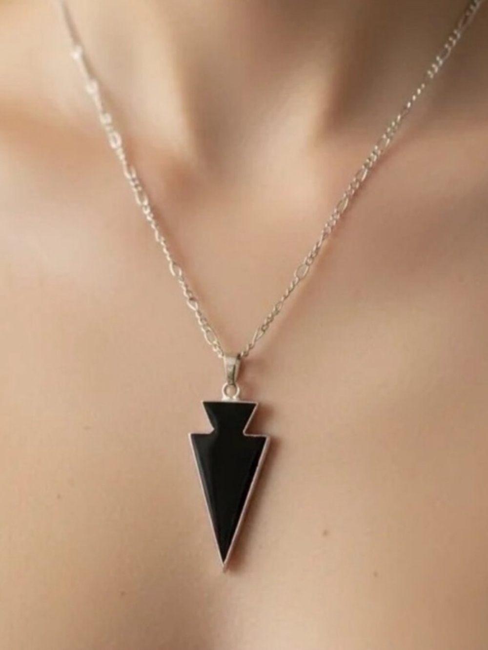 Black Arrowhead Pendant Necklace - Modern Women’s Jewelry